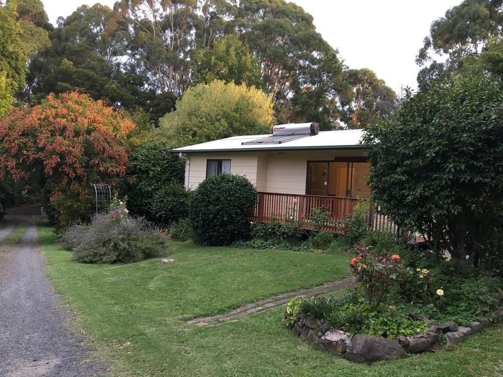 Strathmore Farm B&B Mirboo North Bagian luar foto