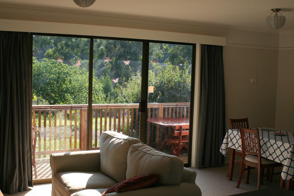 Strathmore Farm B&B Mirboo North Bagian luar foto