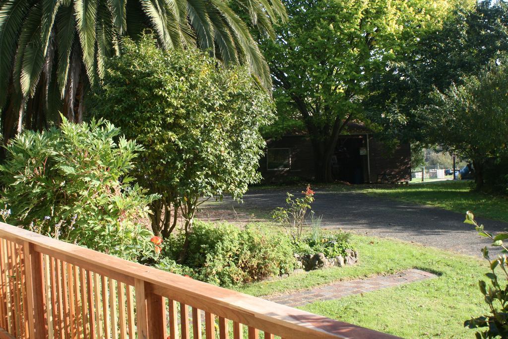 Strathmore Farm B&B Mirboo North Bagian luar foto