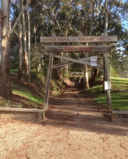 Strathmore Farm B&B Mirboo North Bagian luar foto